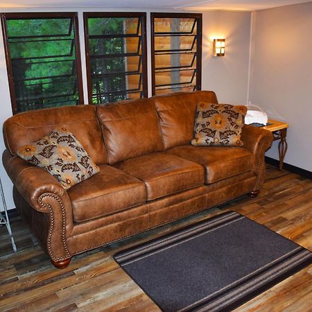 Footprints Resort Bancroft Εξωτερικό φωτογραφία